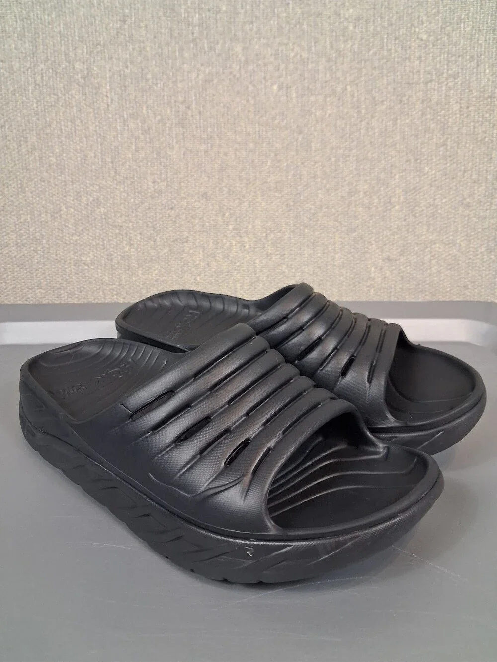 Hoka One One Black Men’s Slide Sandals